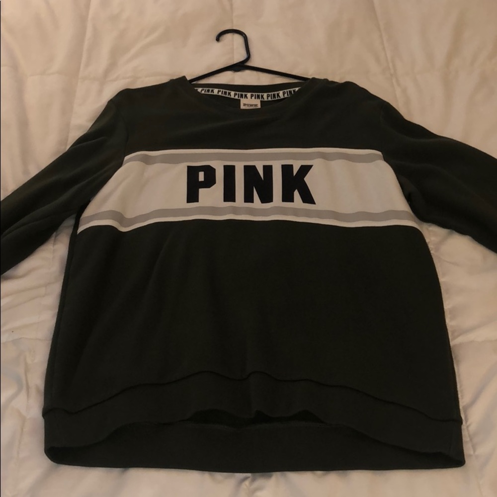 PINK/Victoria’s Secret sweatshirt